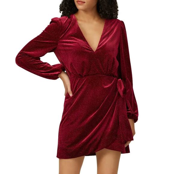La Maison Talulah Red Velvet Wrap Mini Dress Size 4 Designer Long Sleeve $360 - Picture 1 of 10